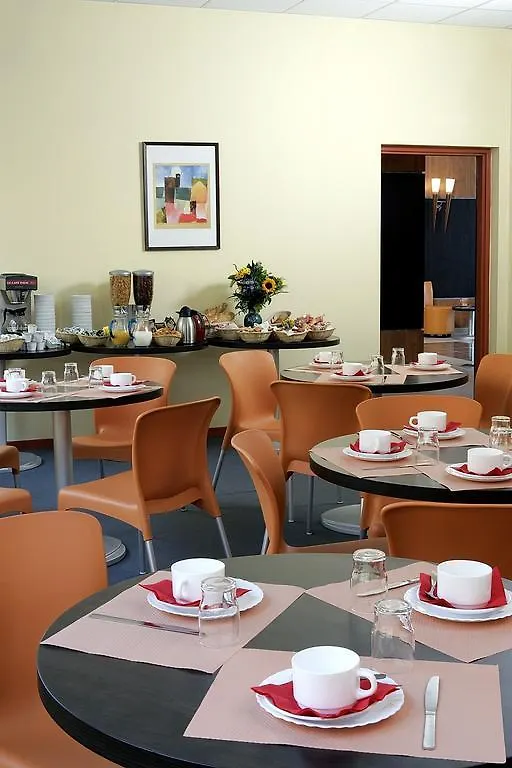 Apparthotel Privilodges Lyon Lumiere 3*,  France