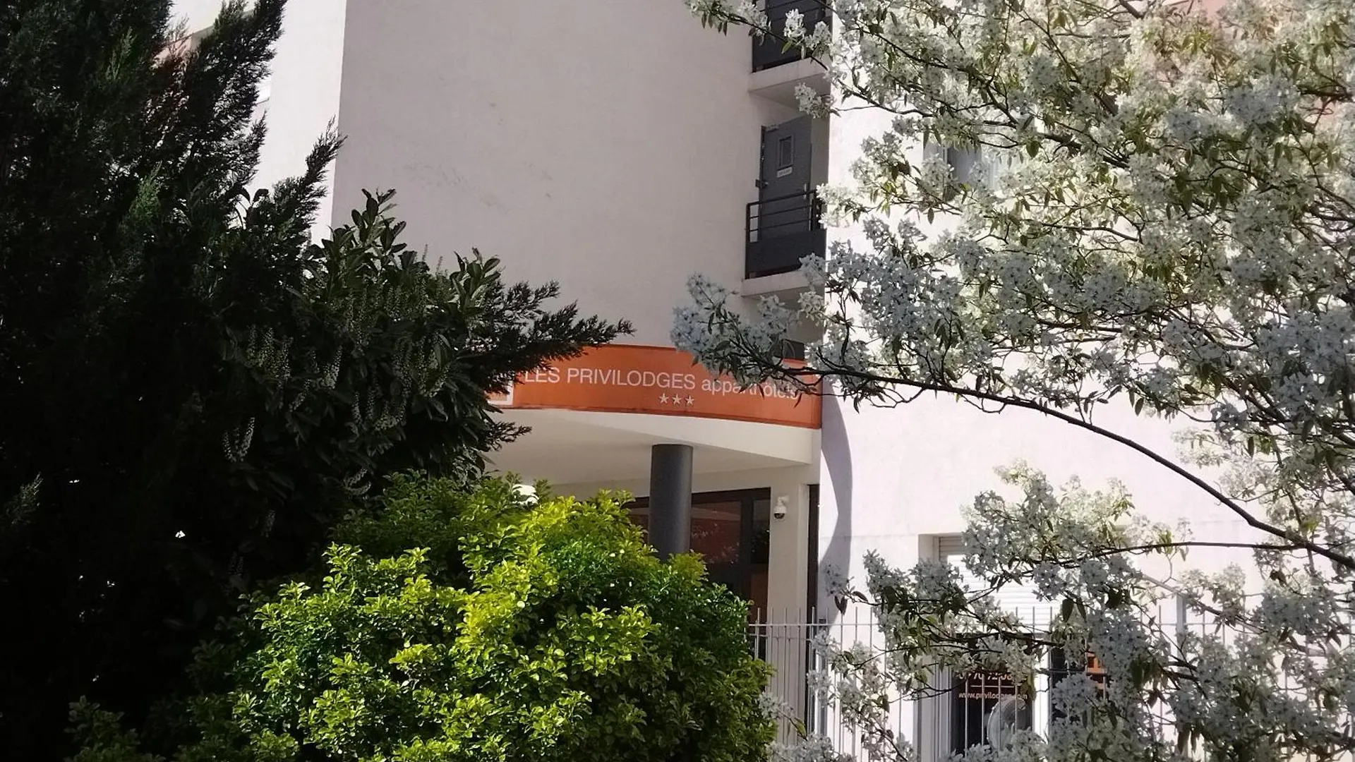 Apparthotel Privilodges Lyon Lumiere 3*,  France
