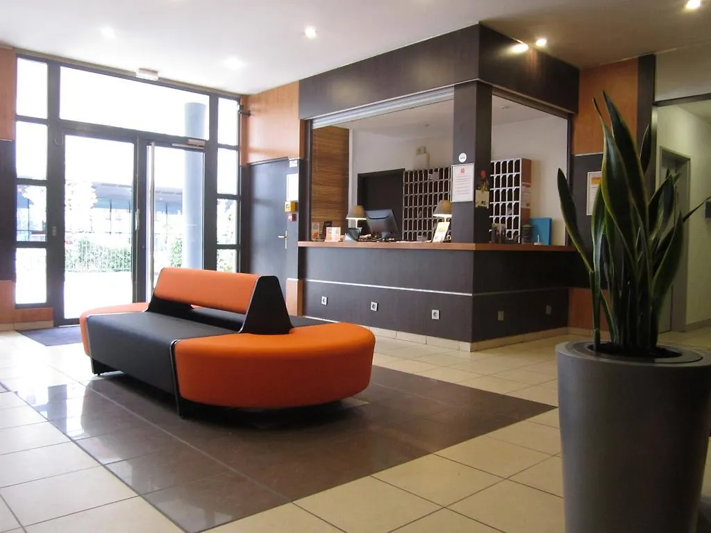 Apparthotel Privilodges Lyon Lumiere 3*,