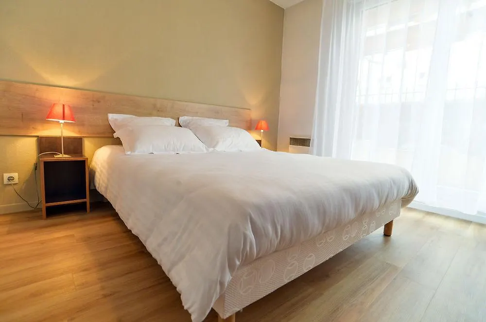 Apparthotel Privilodges Lyon Lumiere 3*,  France